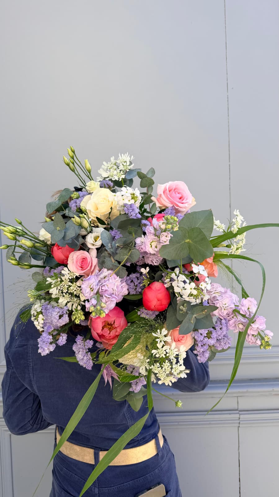 Bouquet Fleurs le Camaïeu - Artisan fleuriste - Saint-Cyr-au-Mont-d’Or - Ancolie & Camélia
